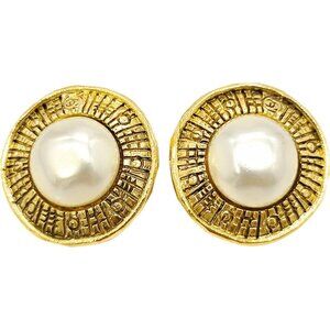 625236AO (S3) Chanel Earrings Gold Metal